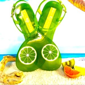 SCENTED SANDALS 🩴